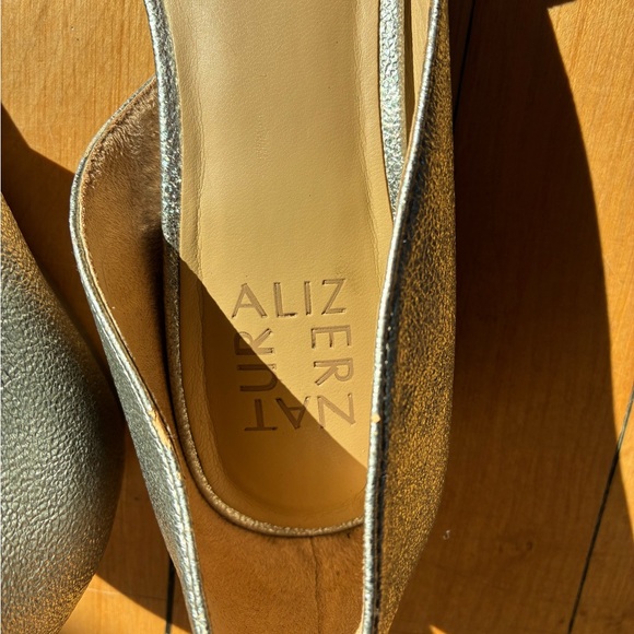Naturalizer Silver Women's D’Orsay Flats Size 9 - Picture 4 of 10